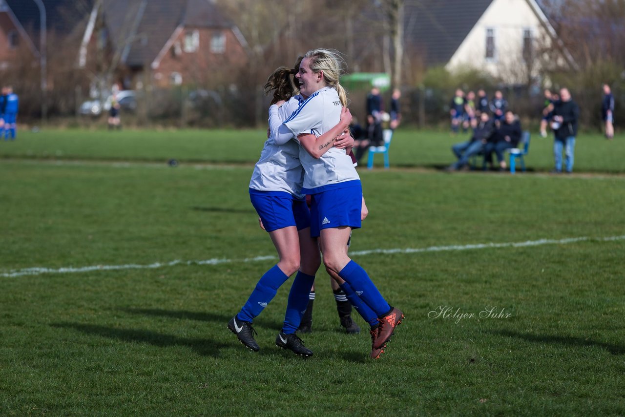 Bild 320 - Frauen TSV Wiemersdorf - VfL Struvenhuetten : Ergebnis: 3:1